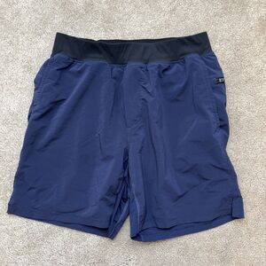 Fabletics Fundamental Shorts Mens Medium Navy Blue Athletic Lined 7" Gym Run